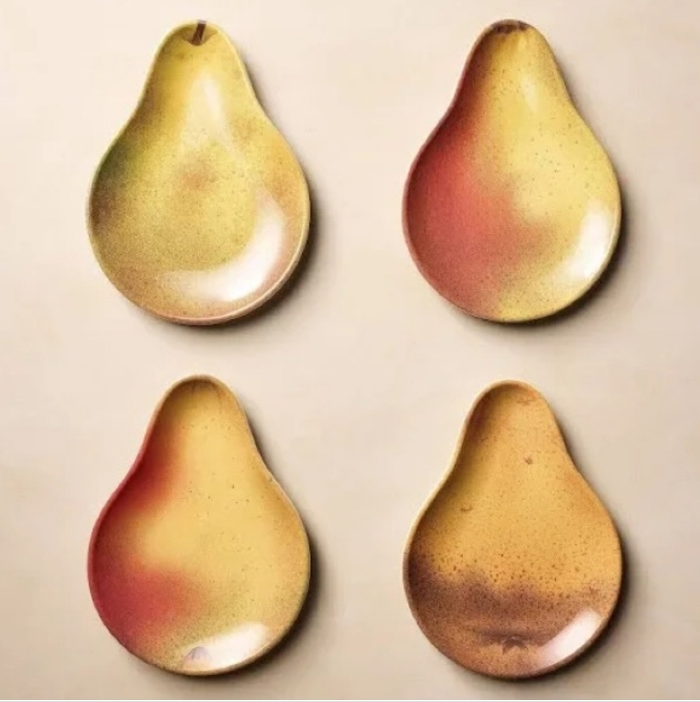 New John Derian 4pc. Set Of Pear Plates - Picture 5 of 5